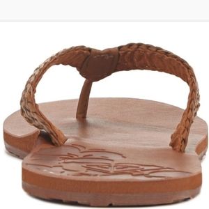 Roxy Shoes | Roxywomens Lola Flip Flop Sandal | Poshmark